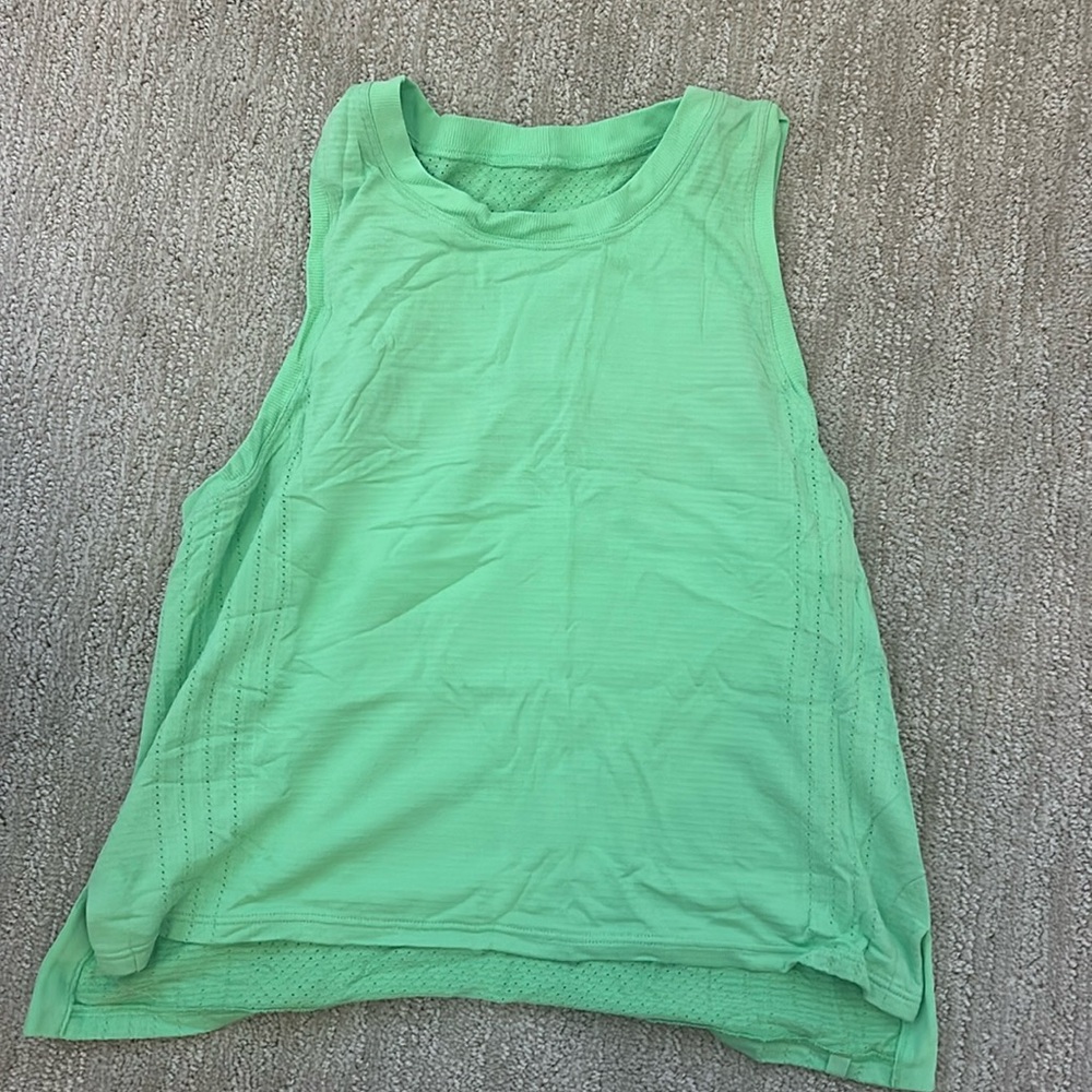 Lululemon green tank-top